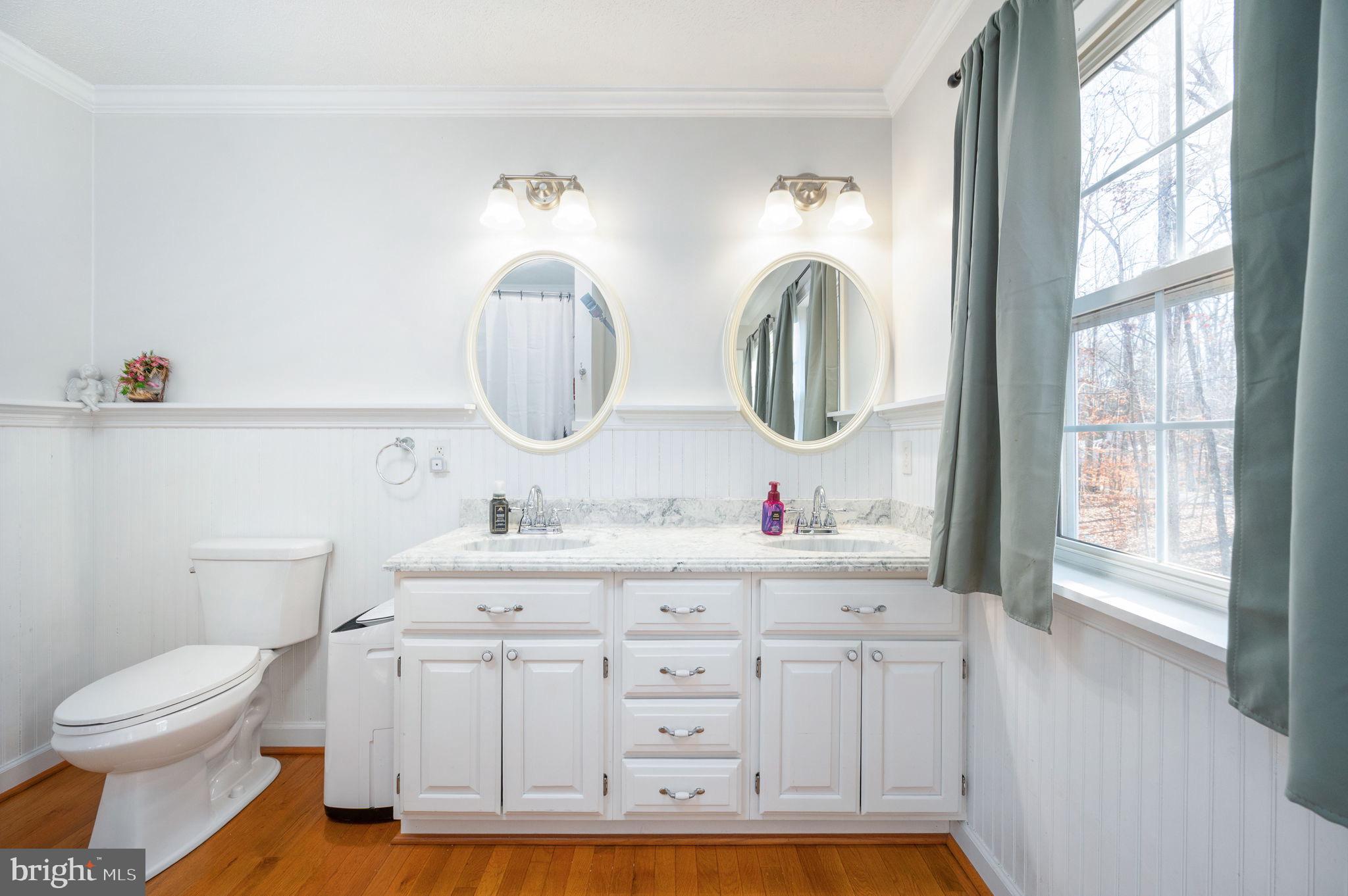 LAKE MONTICELLO - Residential