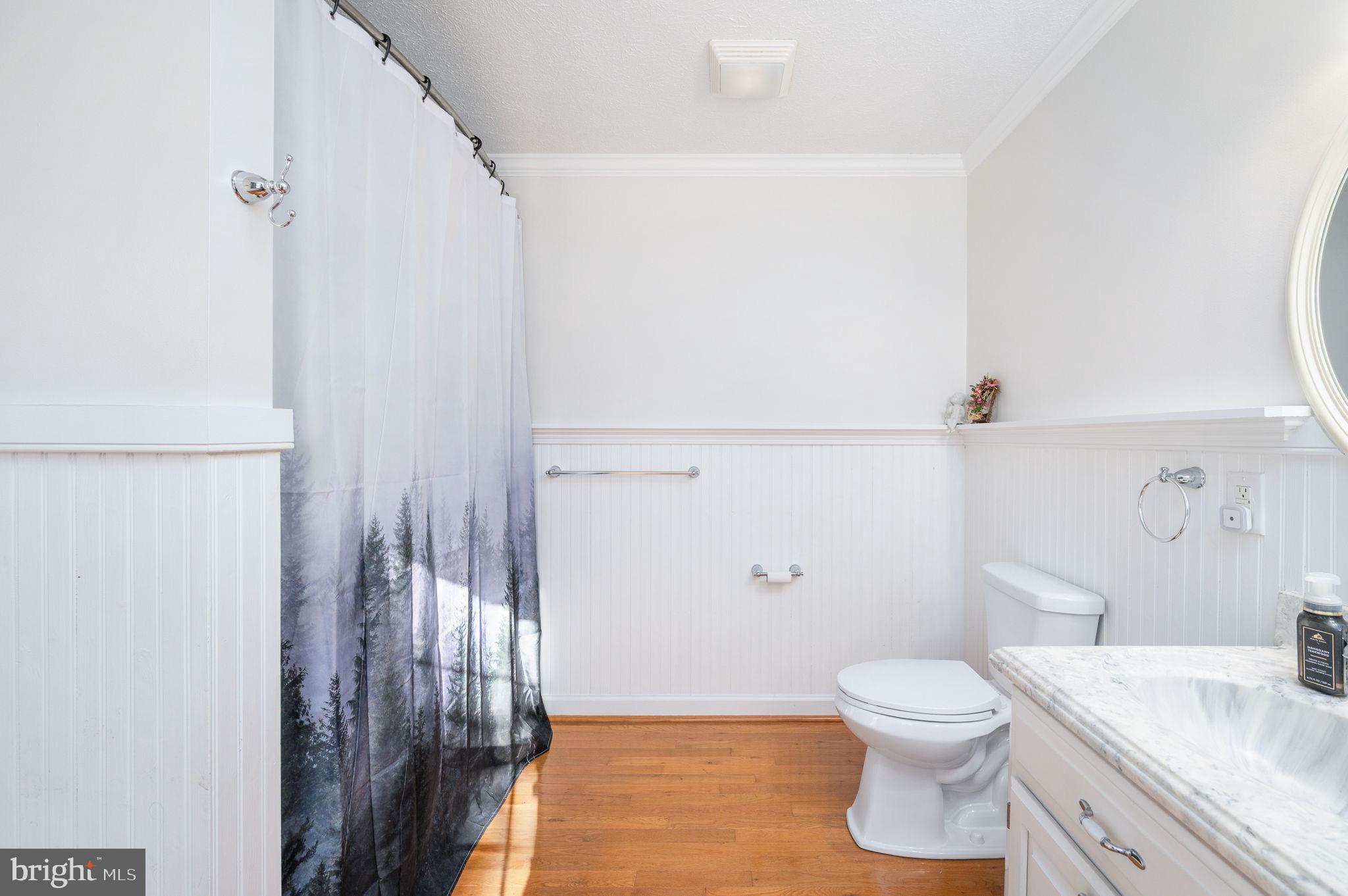 LAKE MONTICELLO - Residential