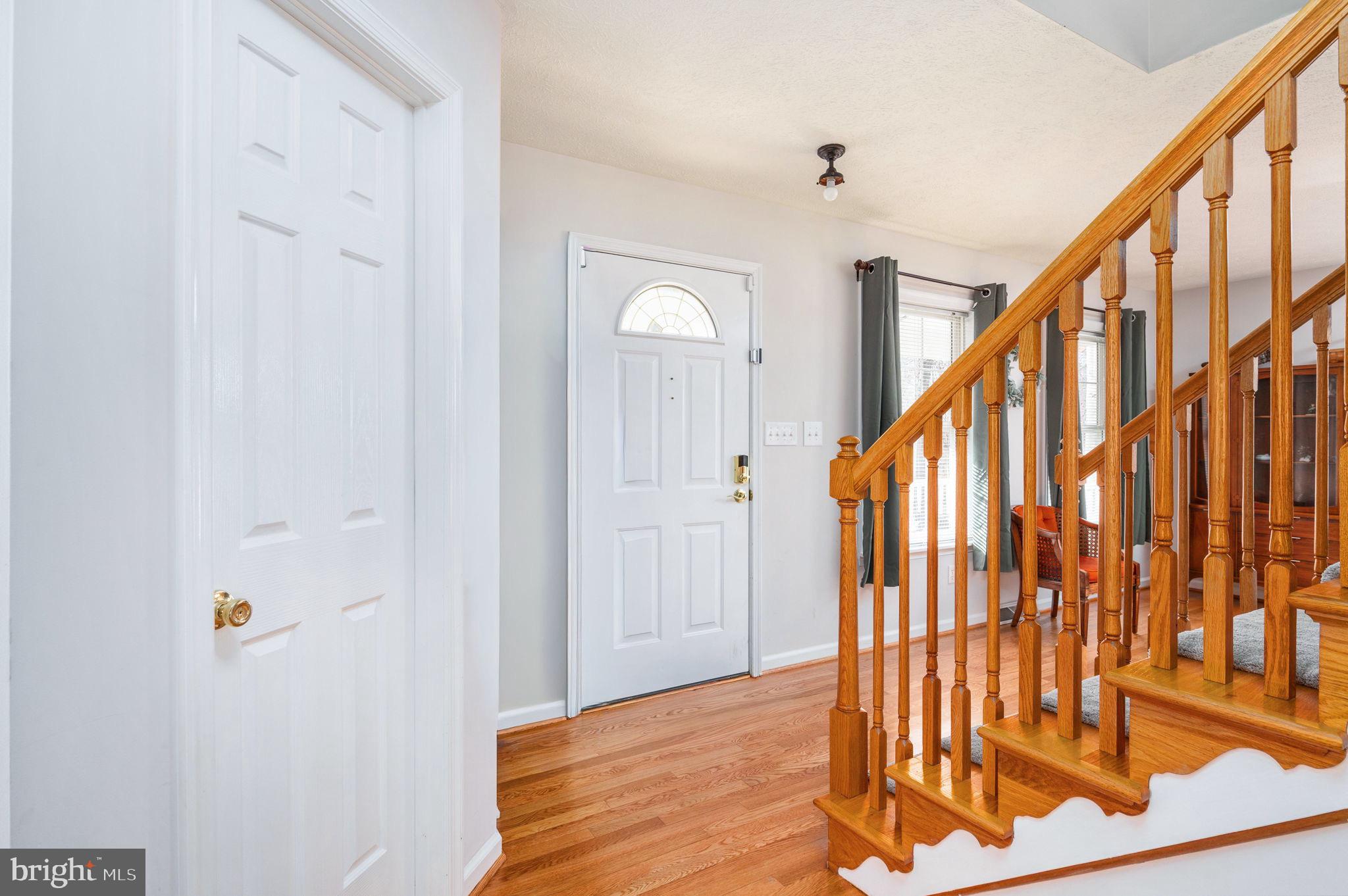 LAKE MONTICELLO - Residential