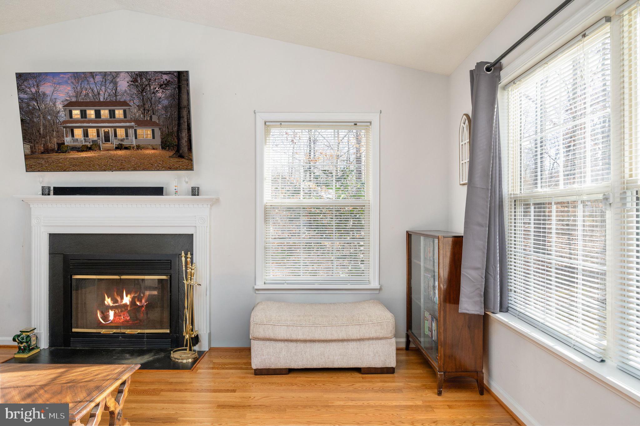 LAKE MONTICELLO - Residential