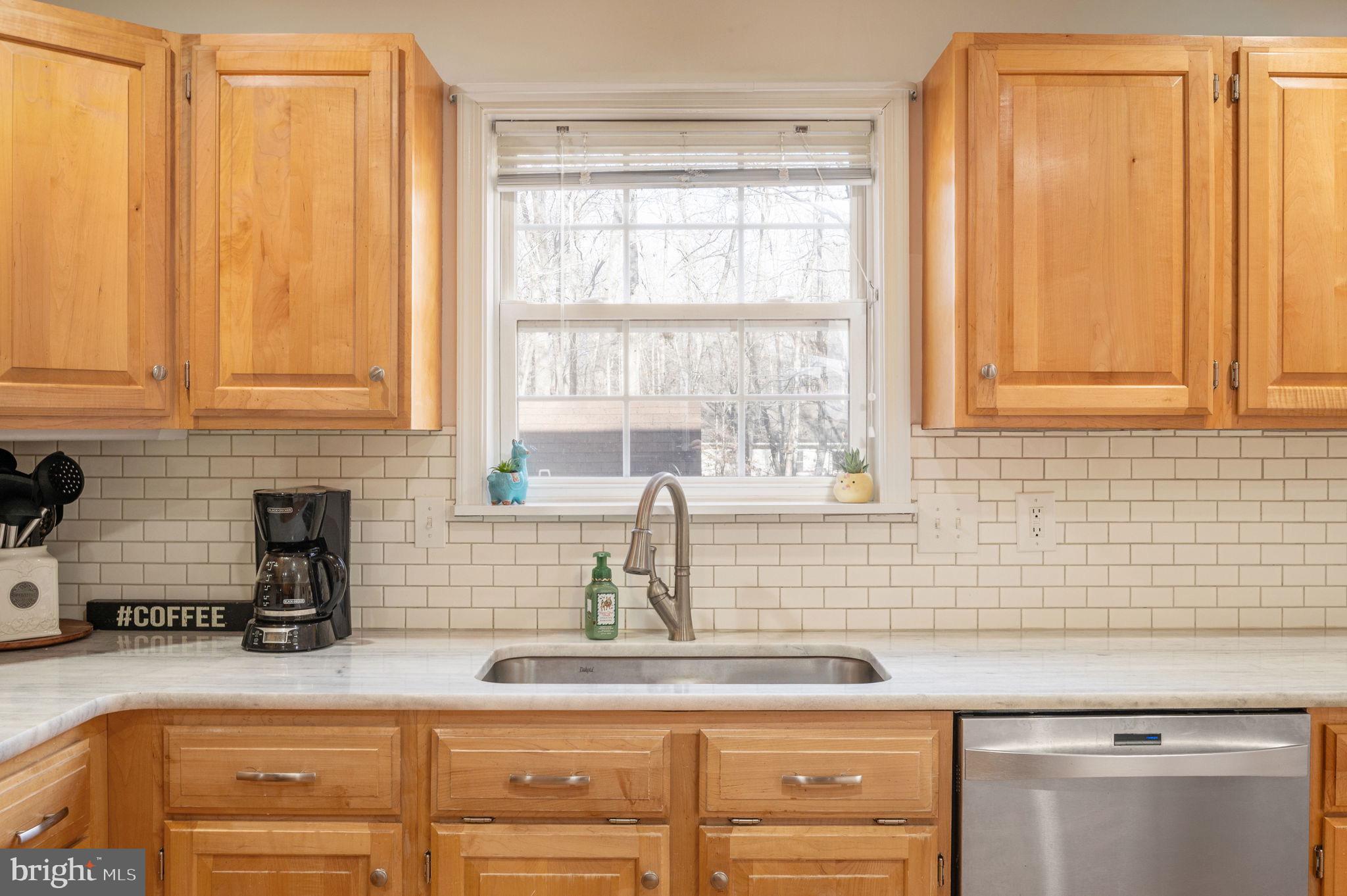 LAKE MONTICELLO - Residential