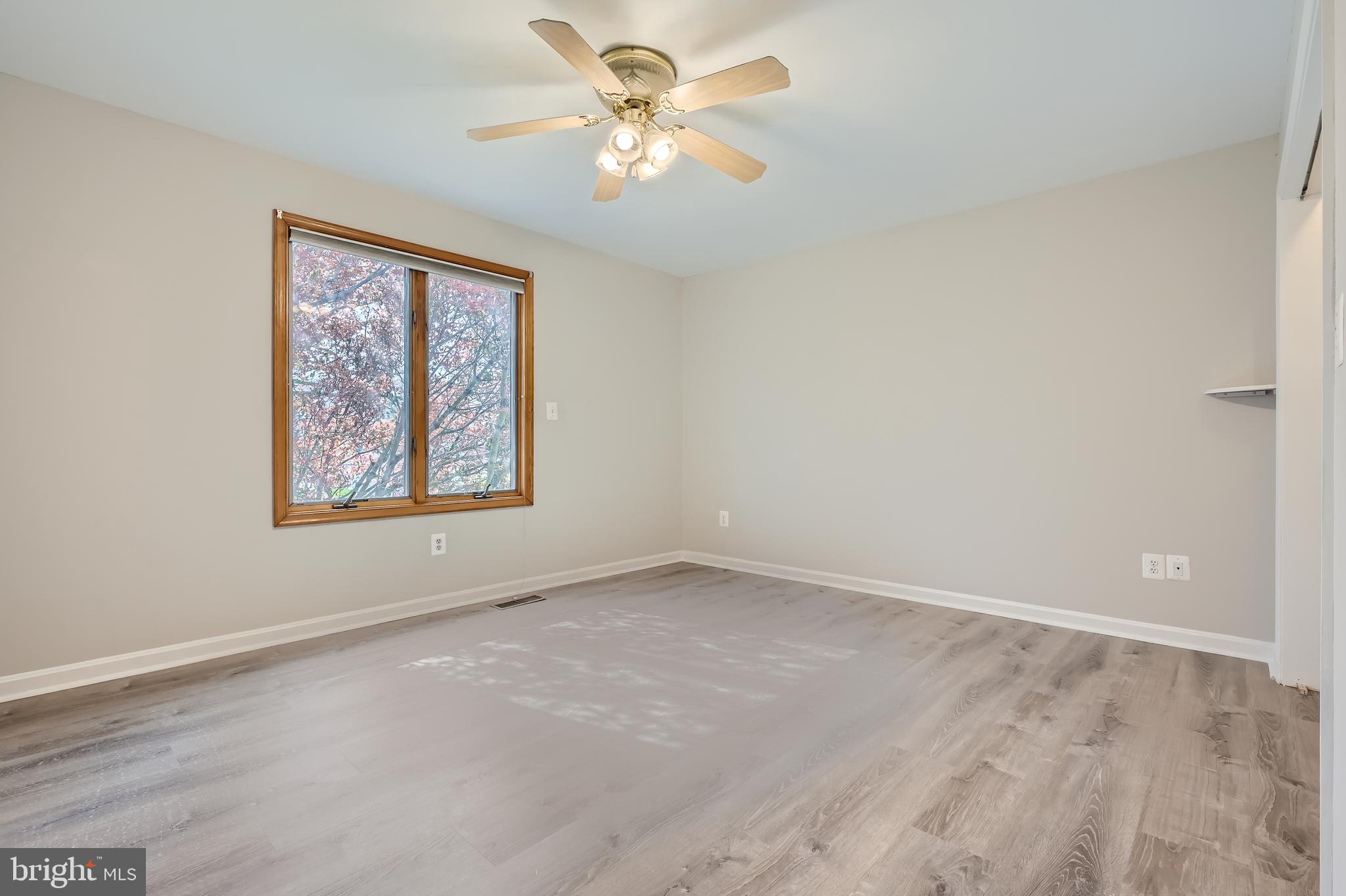 BOWLEYS QUARTERS - Residential