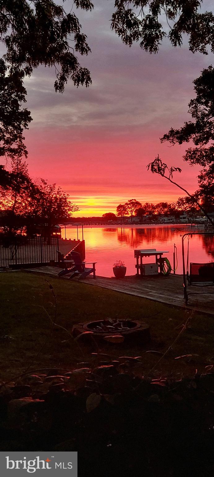 BOWLEYS QUARTERS - Residential