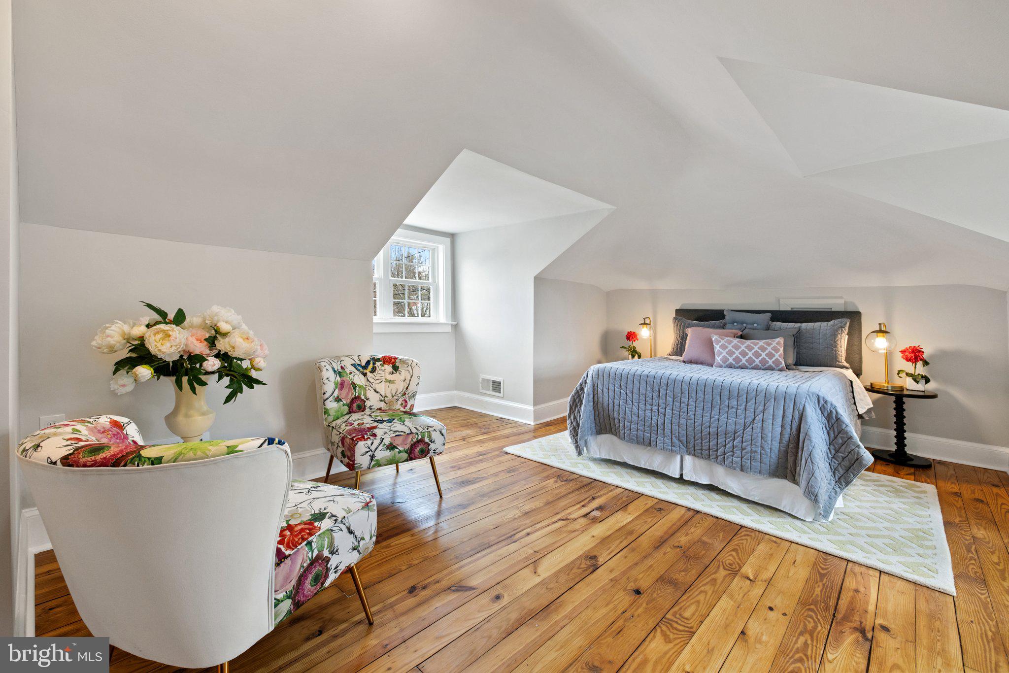 FAIRVIEW - Residential