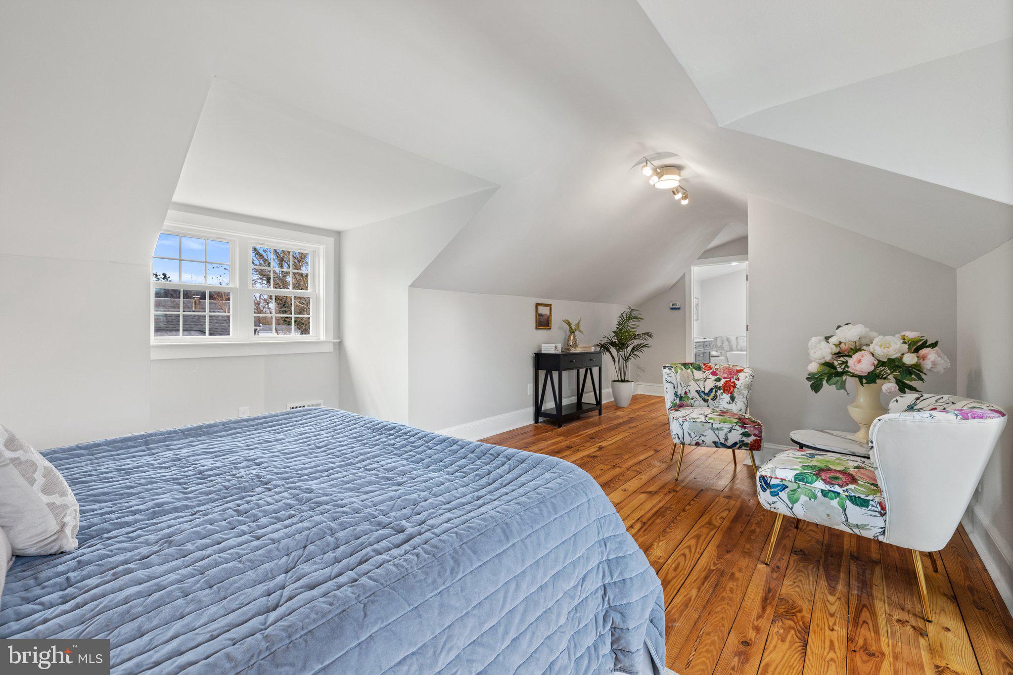 FAIRVIEW - Residential