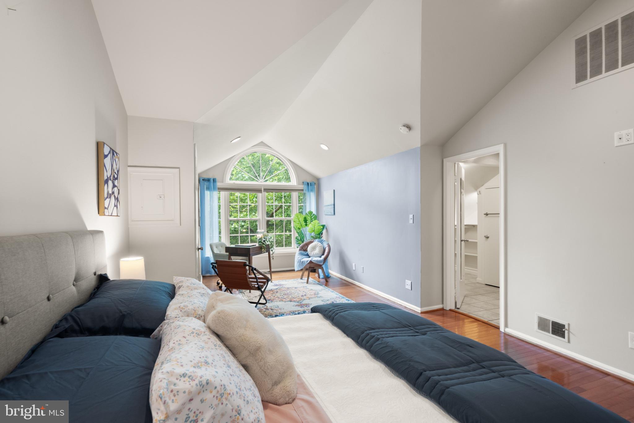 11168 BEAVER TRAIL COURT