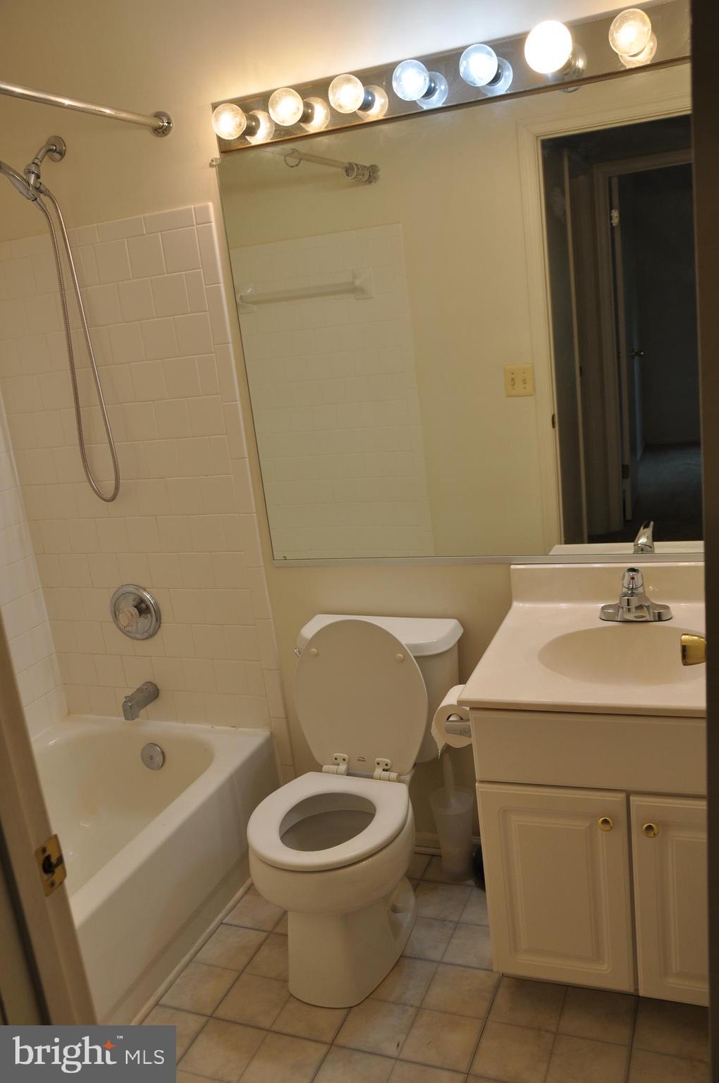 OWINGS RIDGE - Residential Lease