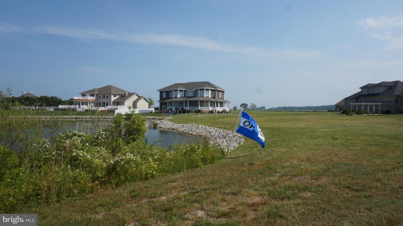 LIGHTHOUSE SOUND - Land