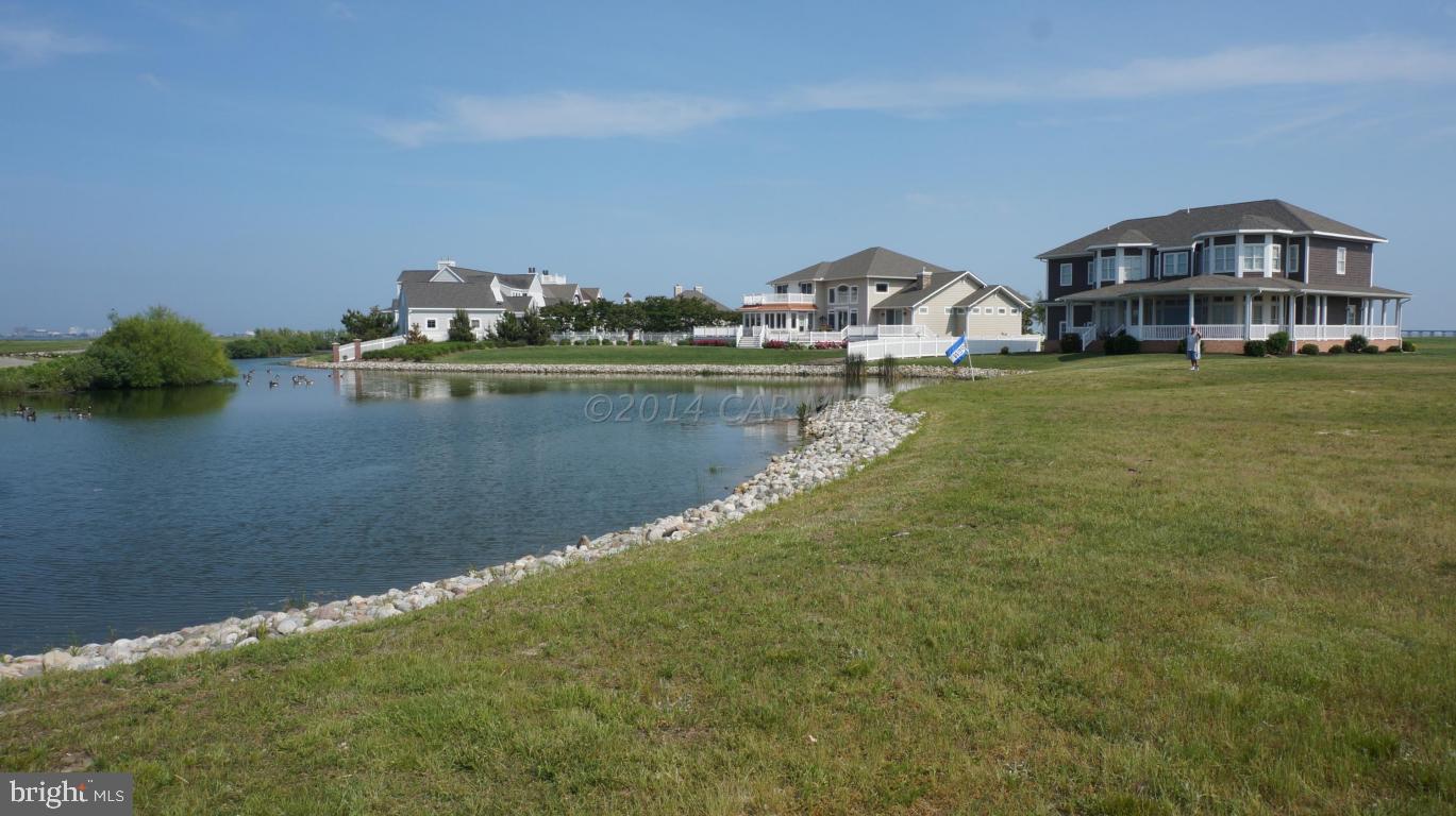 LIGHTHOUSE SOUND - Land