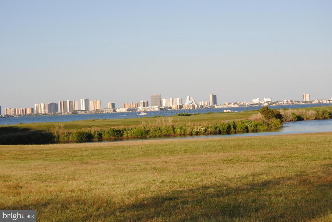 LIGHTHOUSE SOUND - Land