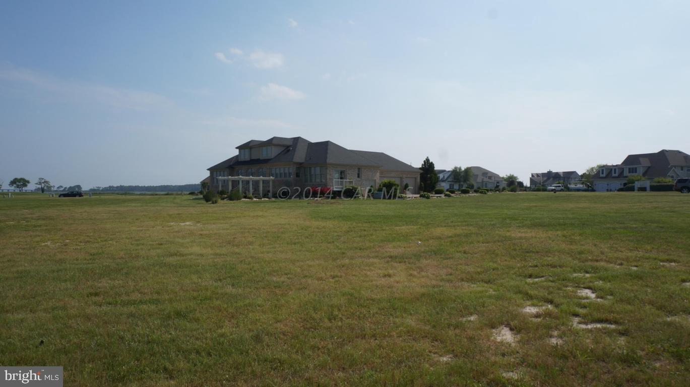 LIGHTHOUSE SOUND - Land