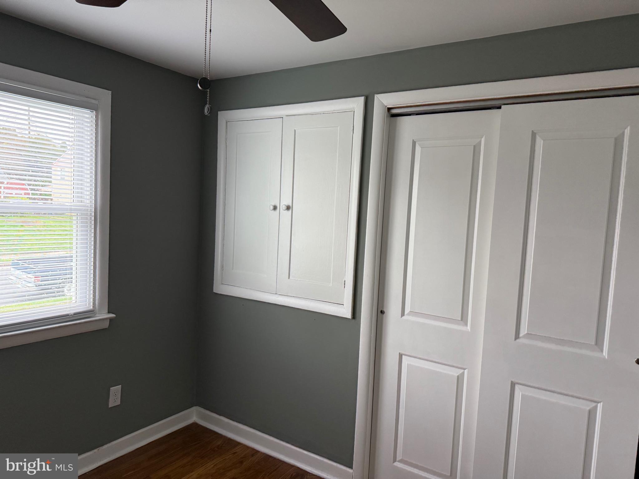 ROSLYN - Residential Lease