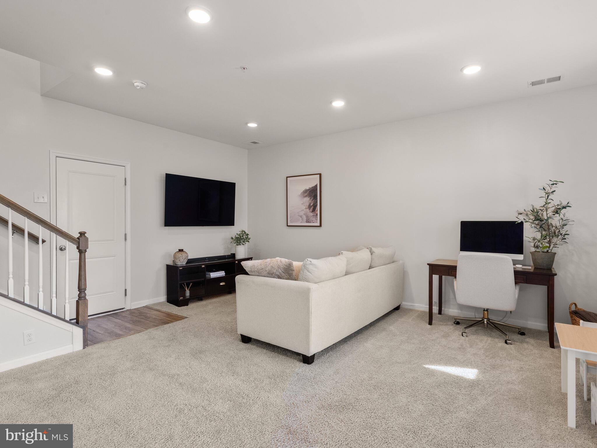 DOWLIN FORGE STATION - Residential