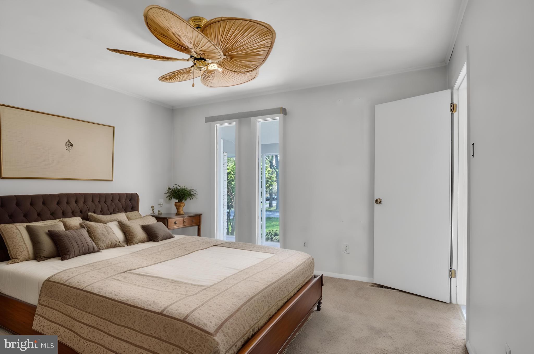 MOUNTAINDALE - Residential