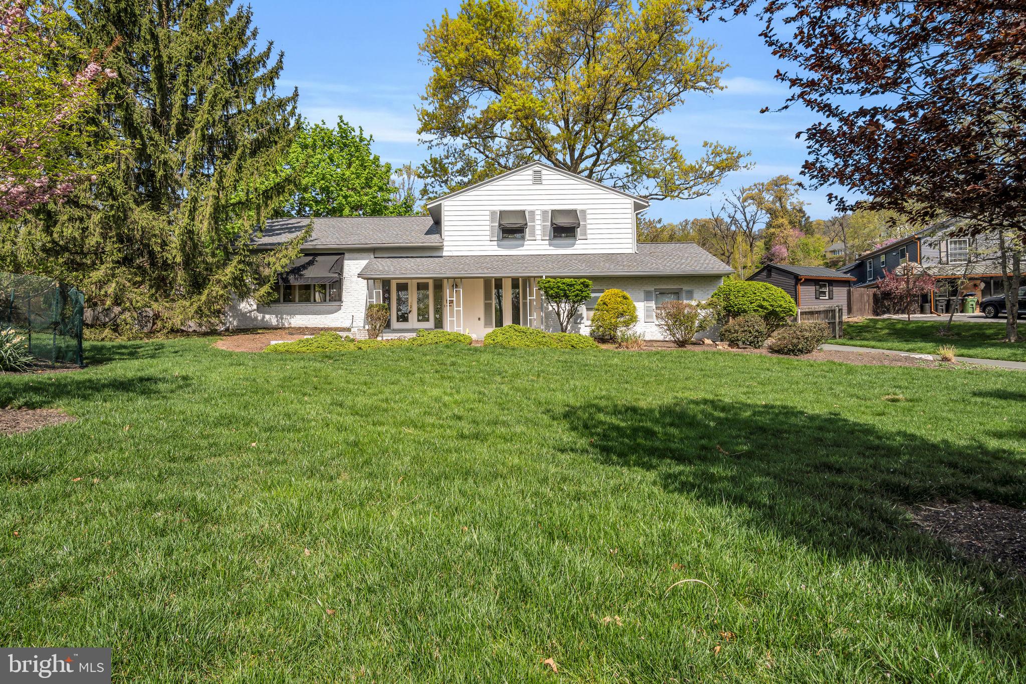 4536 CUSTER TERRACE