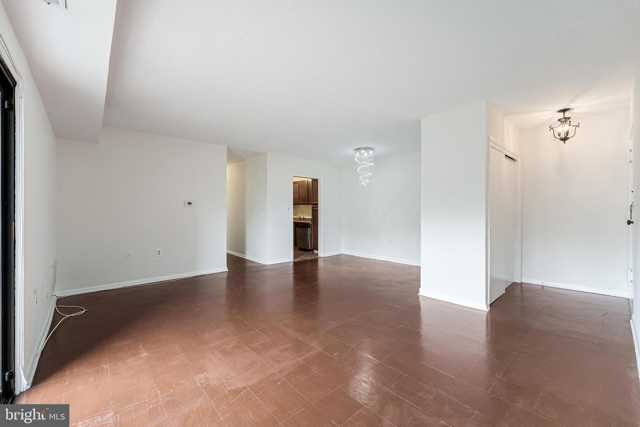 10723 WEST DRIVE 303