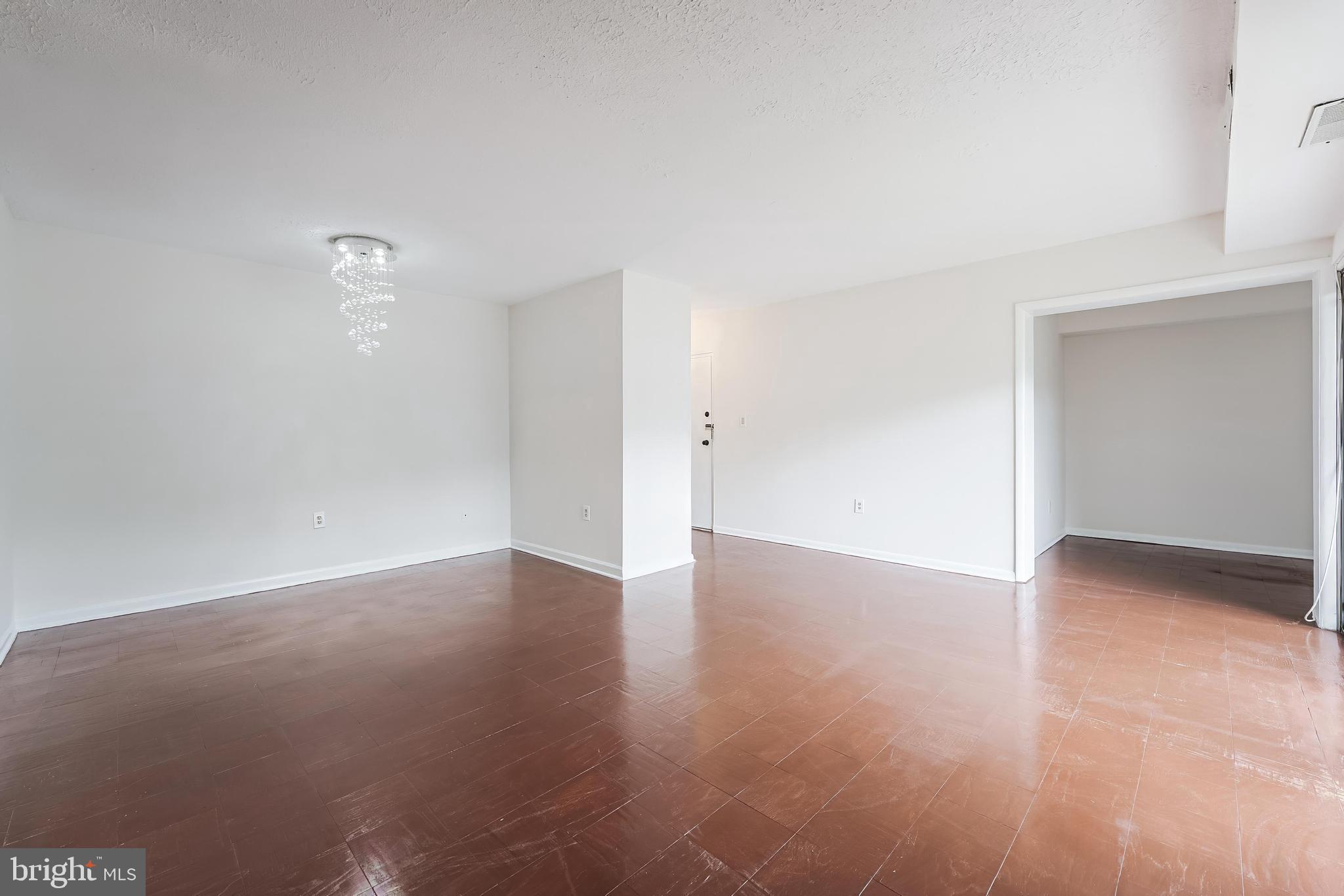 10723 WEST DRIVE 303