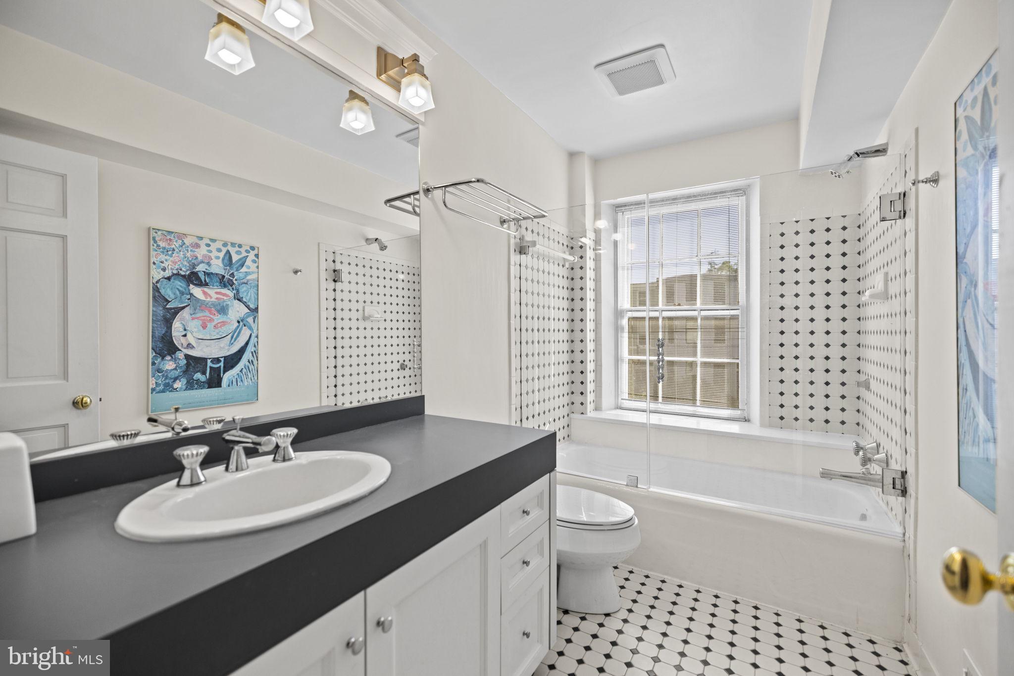 GEORGETOWN - Residential