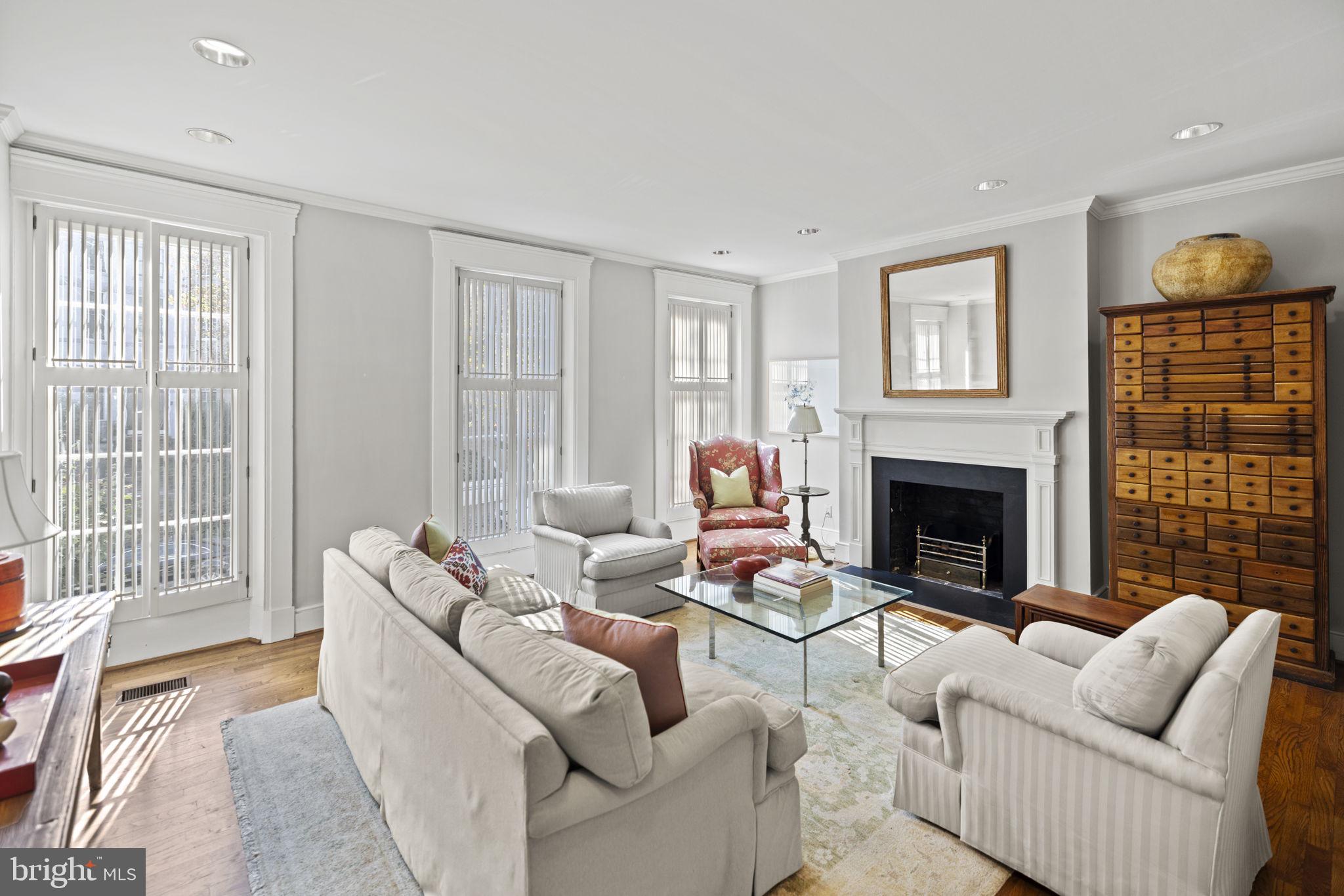 GEORGETOWN - Residential