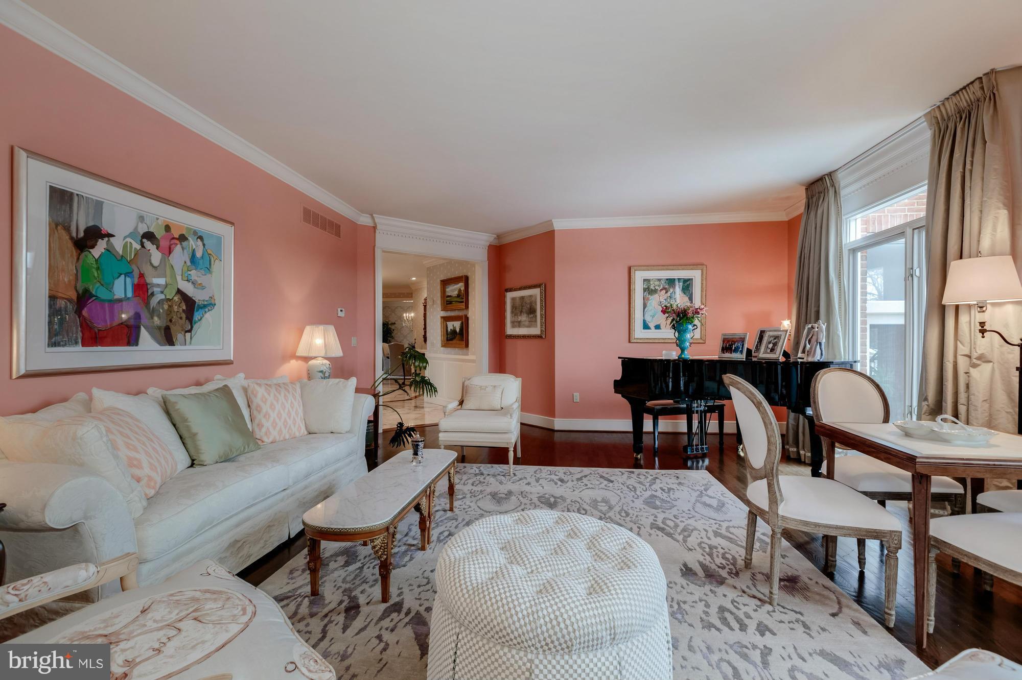 SADDLE RIDGE - Residential