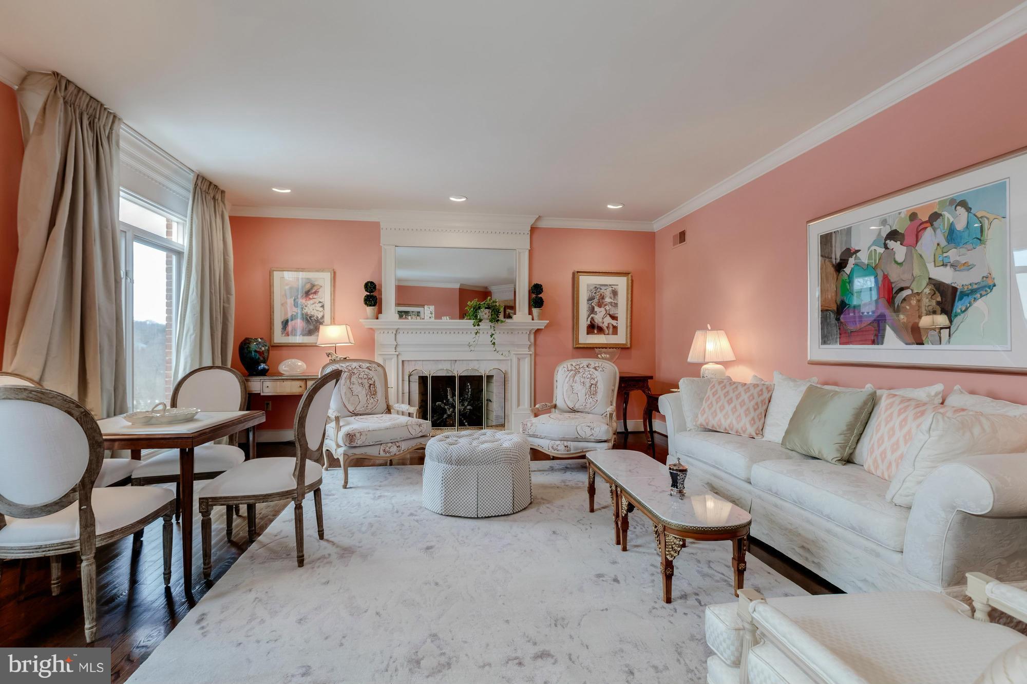 SADDLE RIDGE - Residential