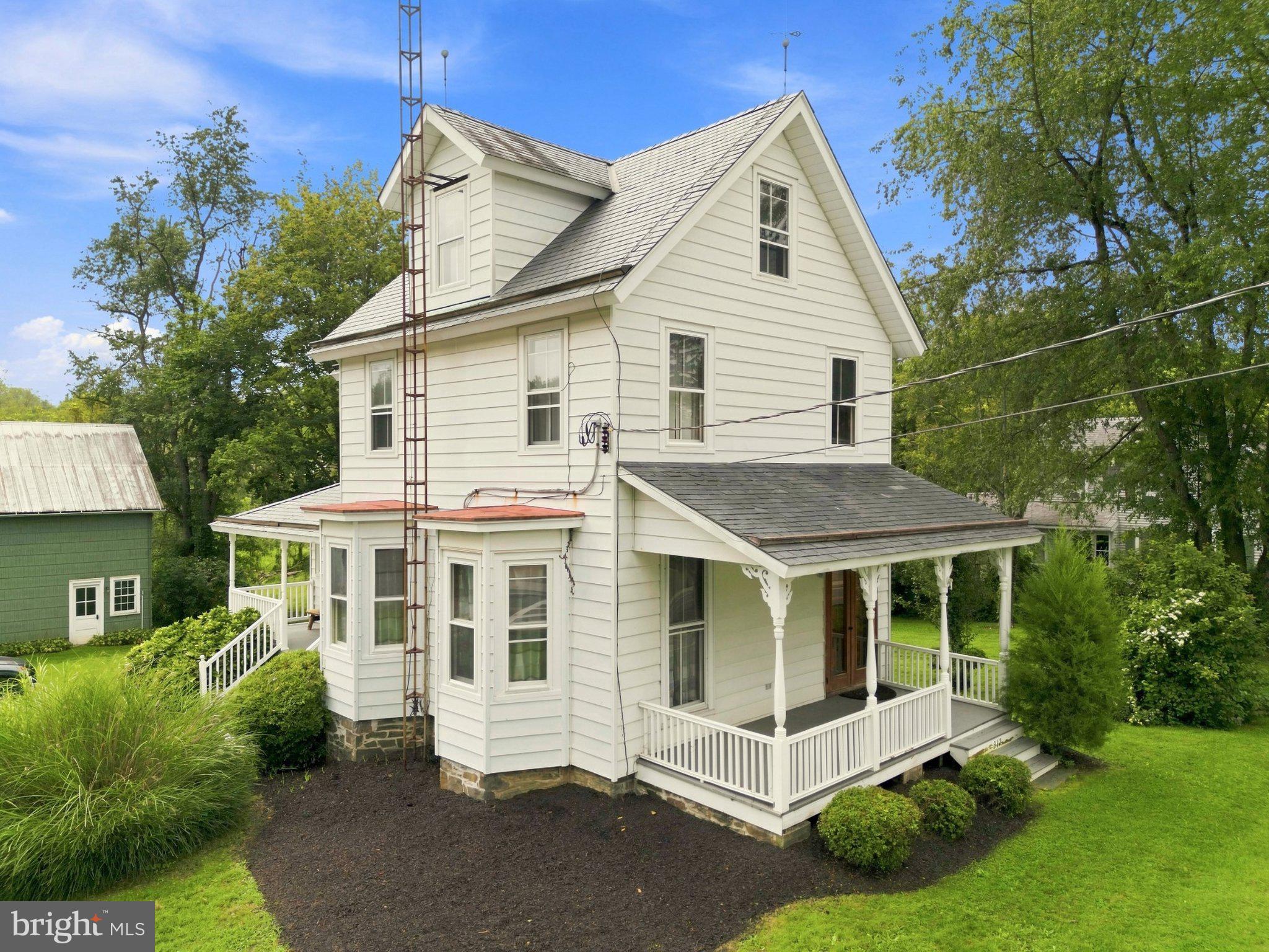 312 W MAIN STREET W