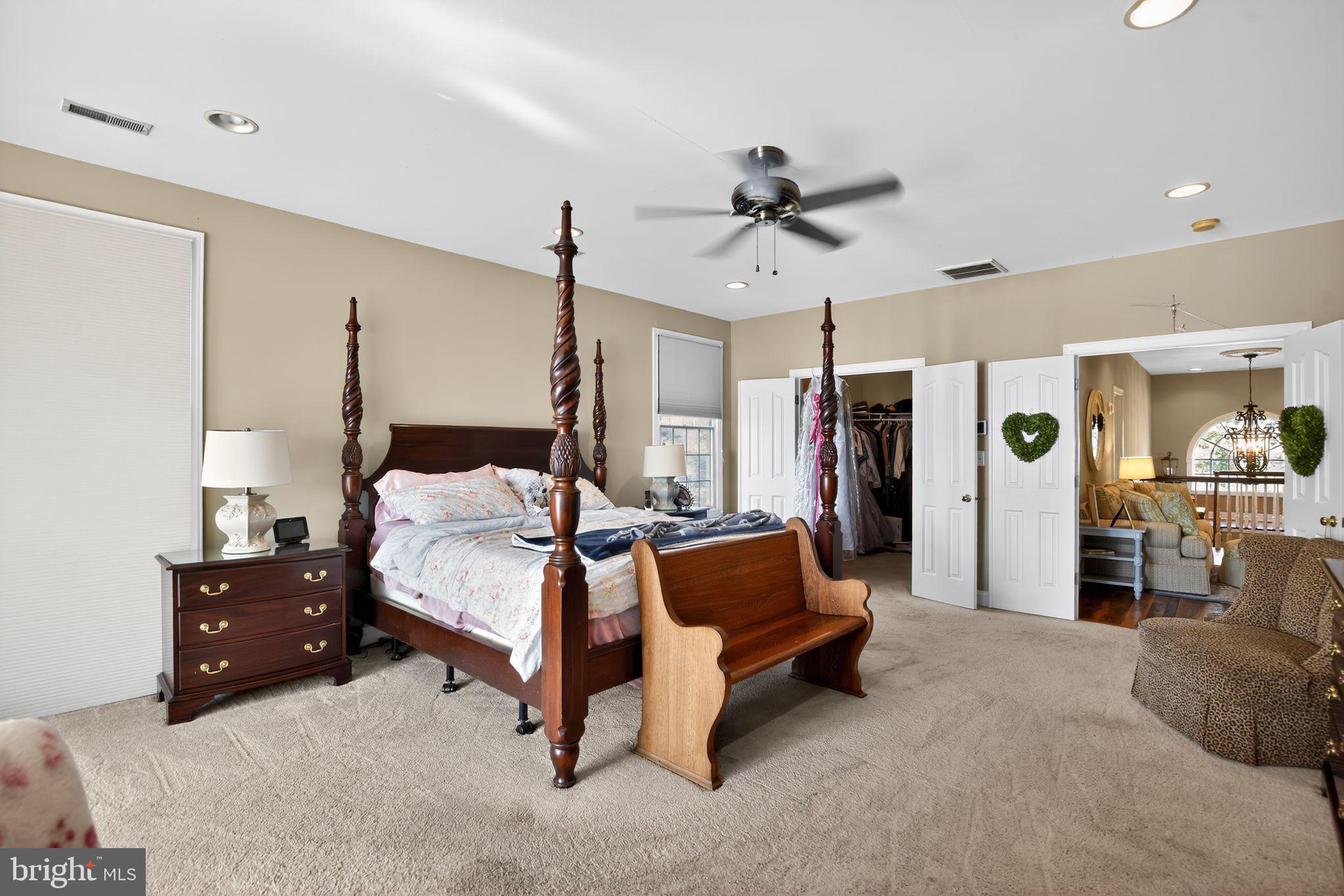 BOWLEYS QUARTERS - Residential