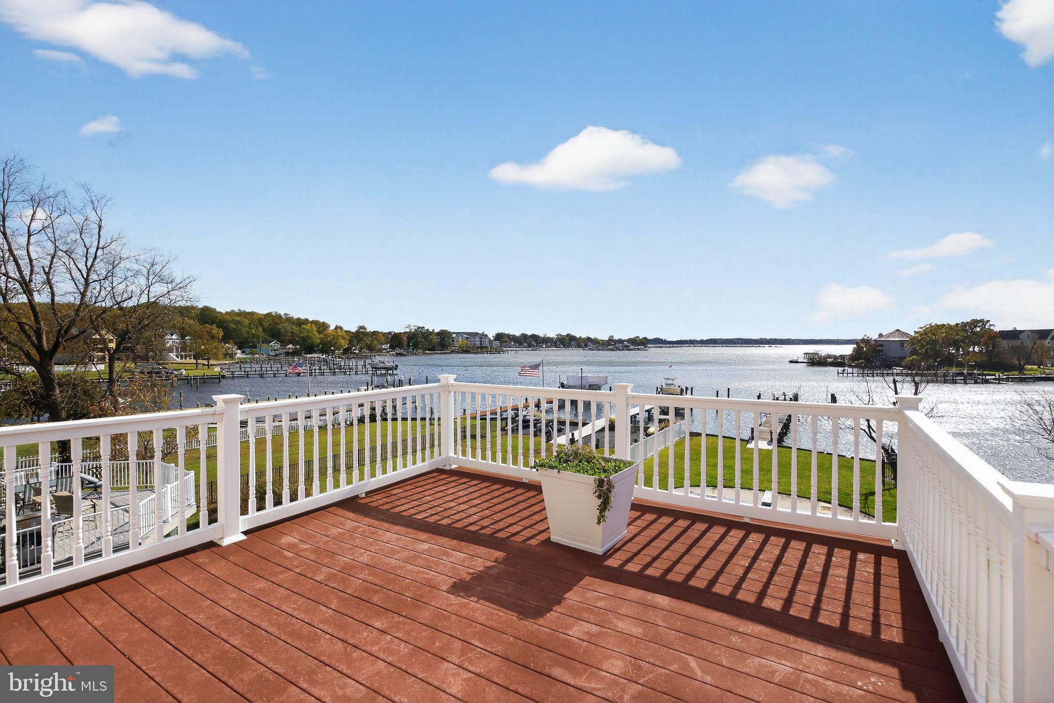 BOWLEYS QUARTERS - Residential