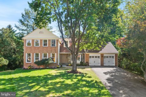 5704 MOSSROCK DRIVE NORTH BETHESDA MD 20852