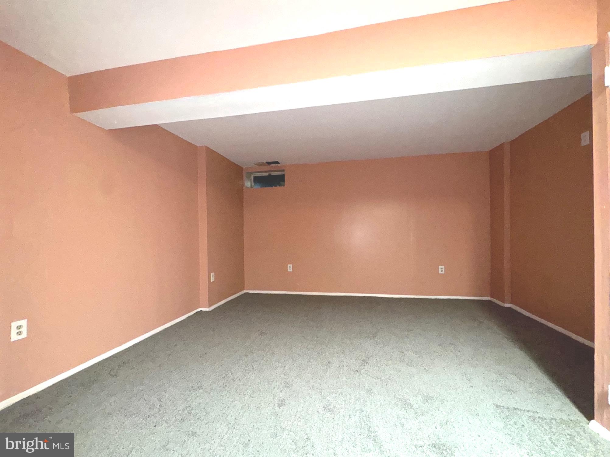 WHITE MARSH - Residential Lease