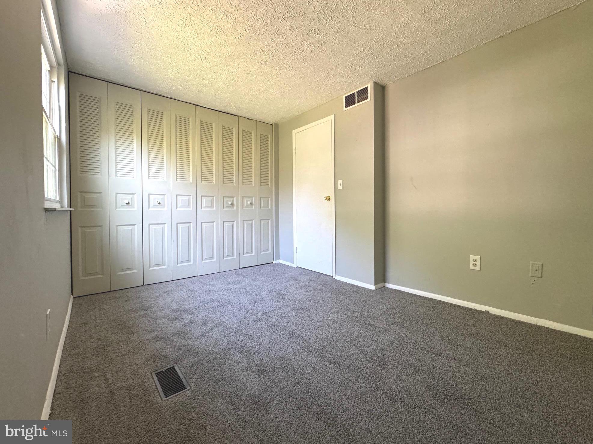 WHITE MARSH - Residential Lease