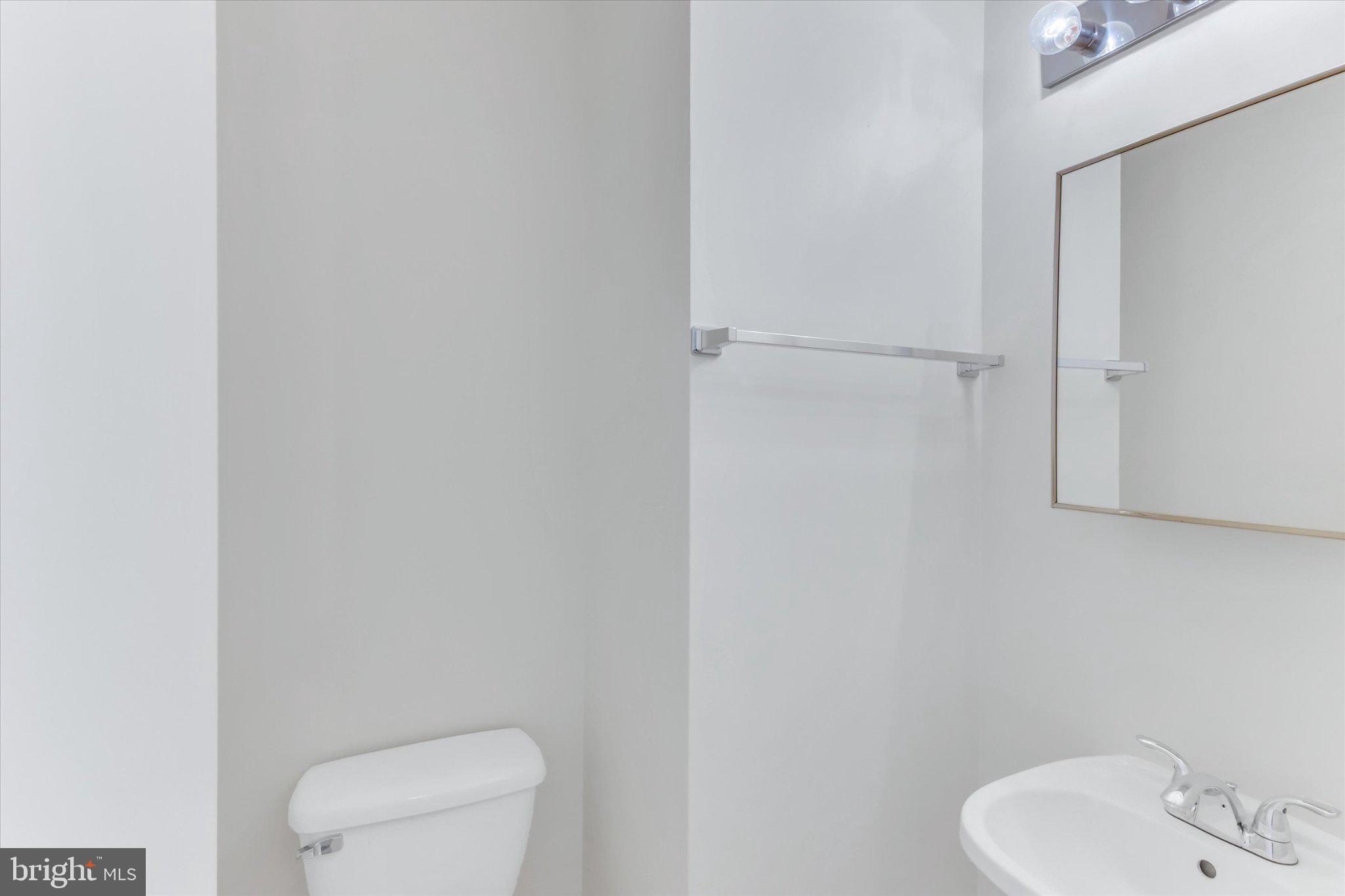 HOYLES MILL VILLAGE - Residential