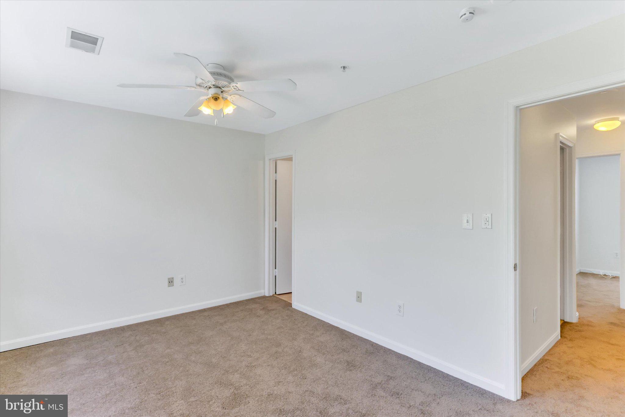 HOYLES MILL VILLAGE - Residential