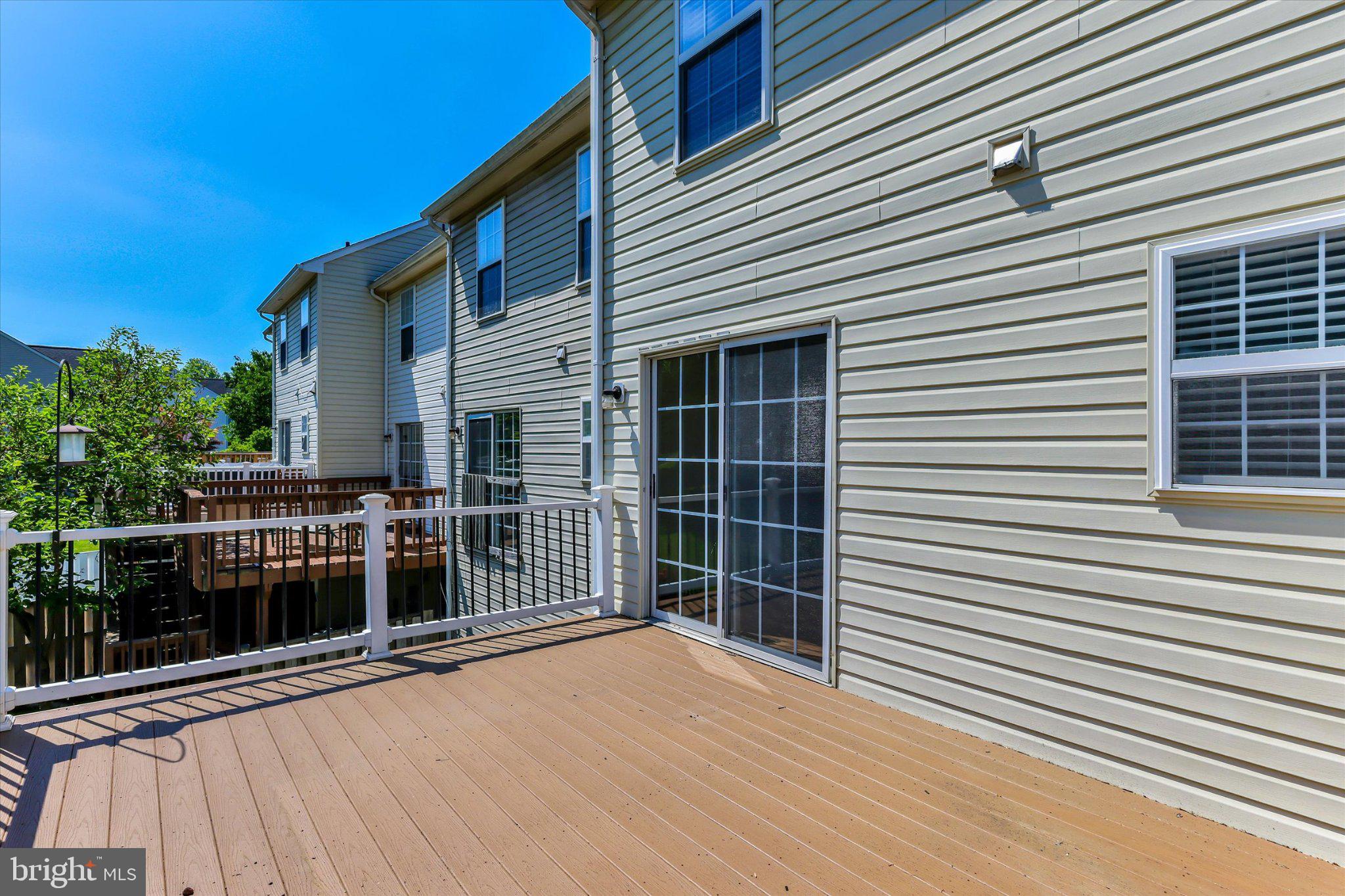 HOYLES MILL VILLAGE - Residential