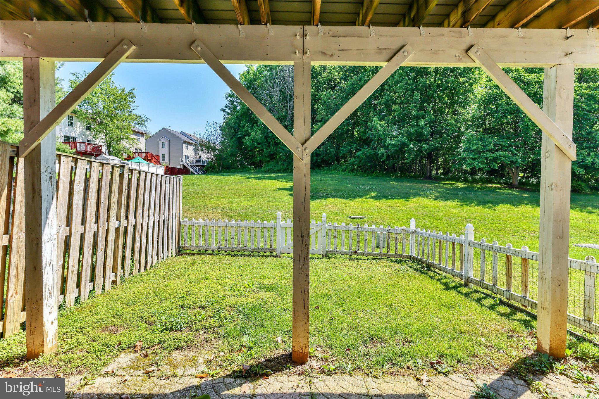 HOYLES MILL VILLAGE - Residential