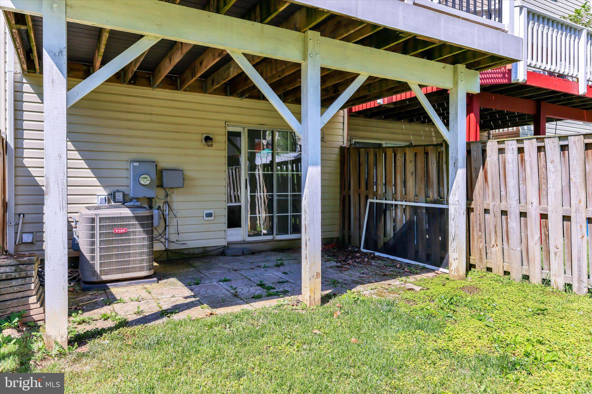 HOYLES MILL VILLAGE - Residential
