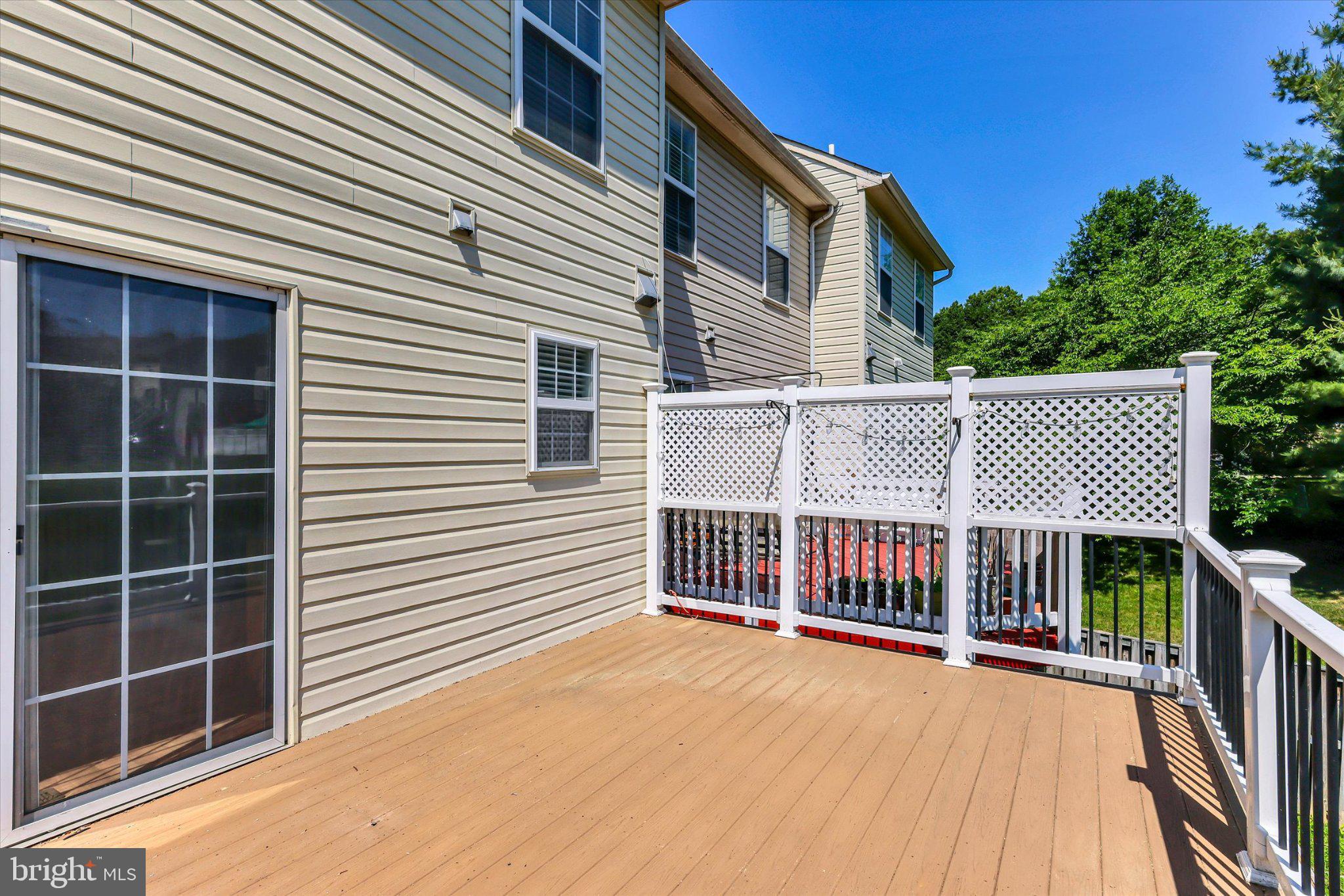 HOYLES MILL VILLAGE - Residential