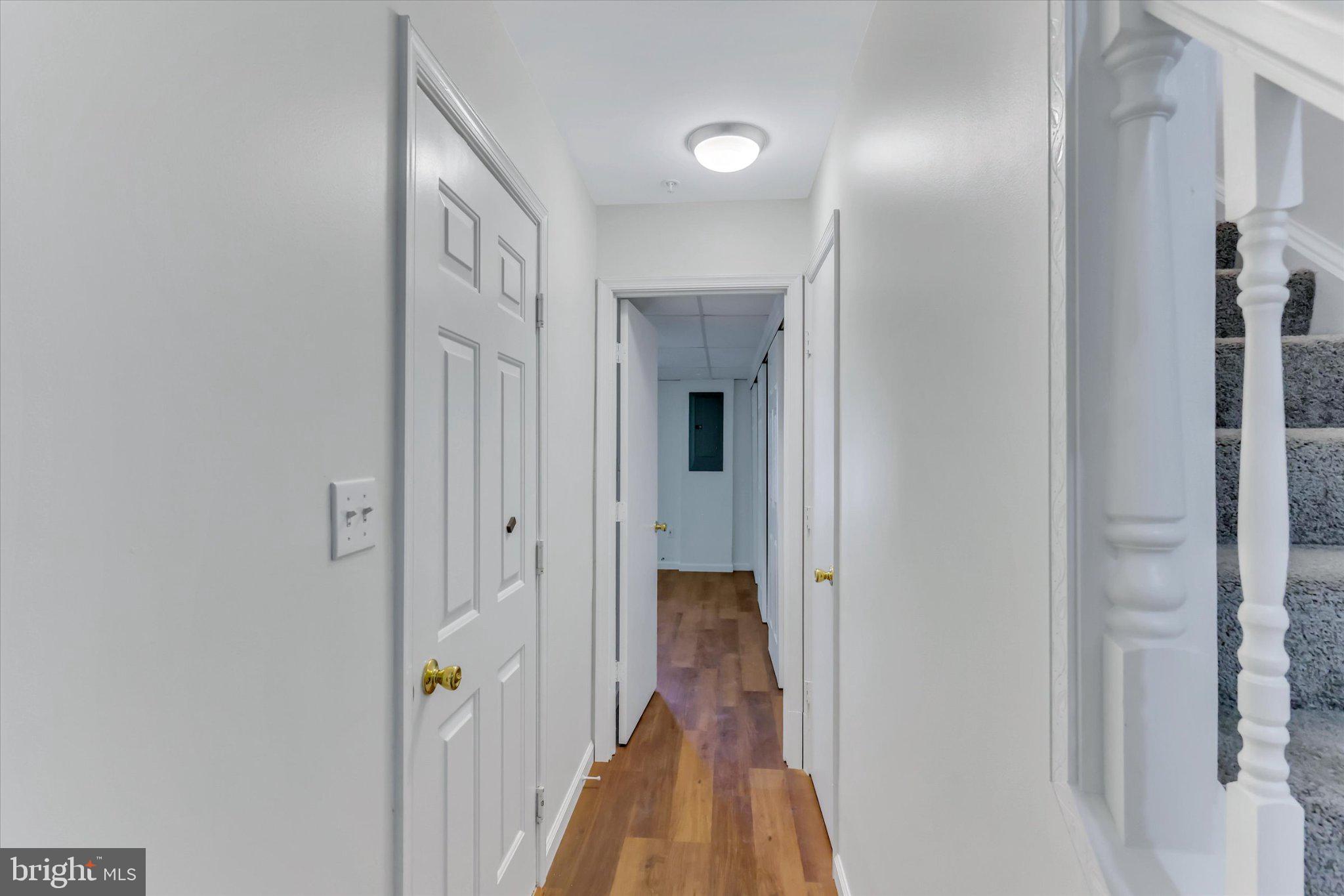 HOYLES MILL VILLAGE - Residential
