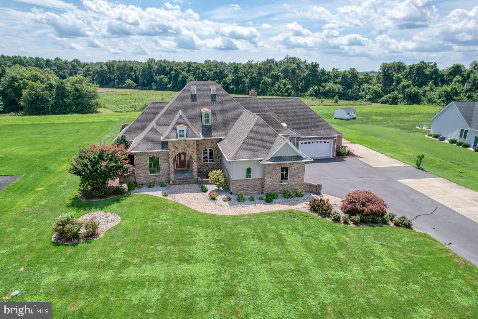 4405 GREEN BRIAR WAY