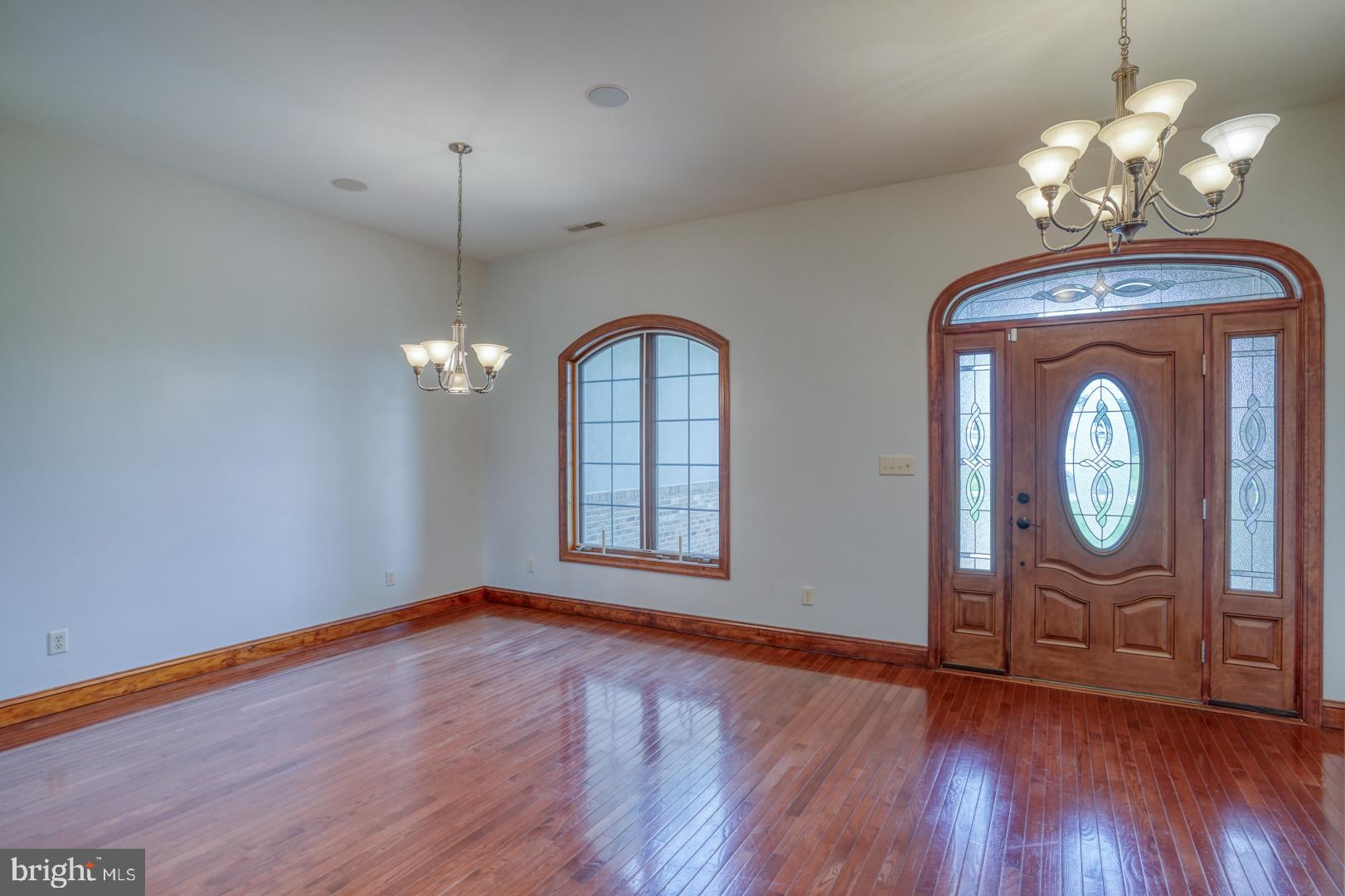 4405 GREEN BRIAR WAY