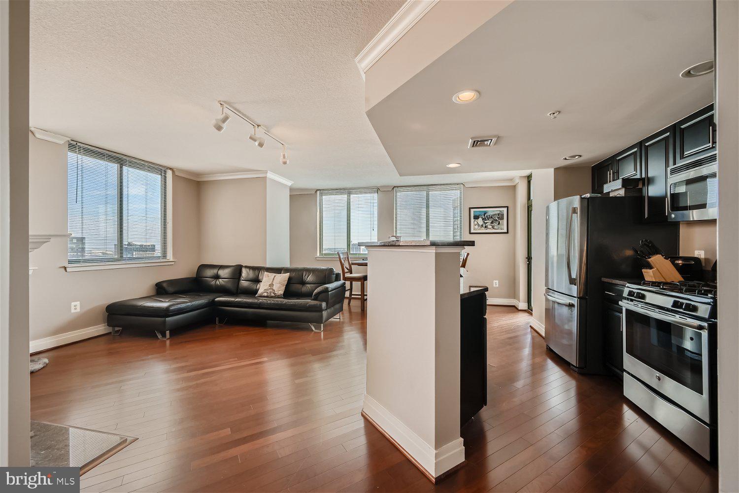 414 WATER STREET 2302