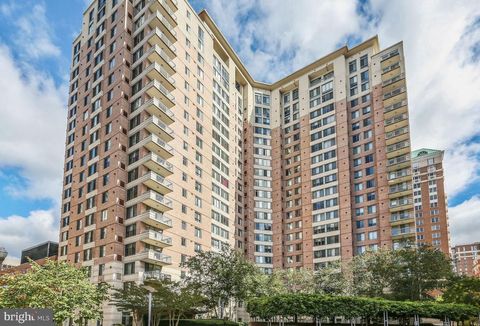 Photo of 851 N Glebe Road #1003, ARLINGTON, VA 22203 (MLS # VAAR2073798)