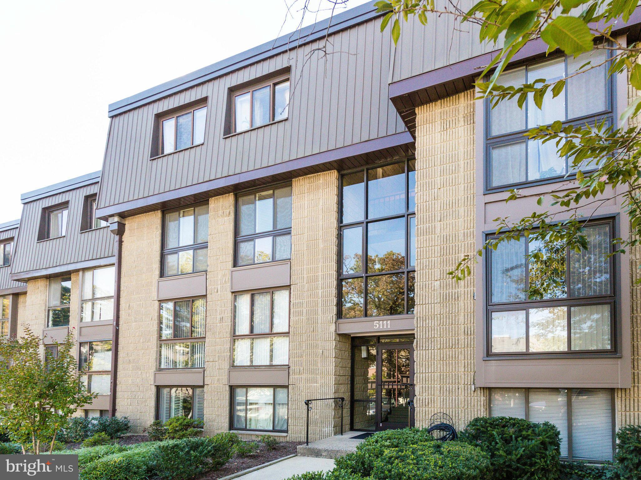 ALEXANDRIA OVERLOOK - Residential Lease