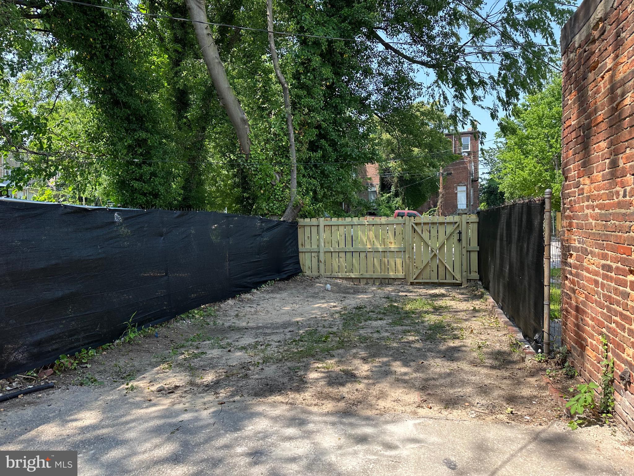 FRANKLIN SQUARE HISTORIC DISTRICT - Residential