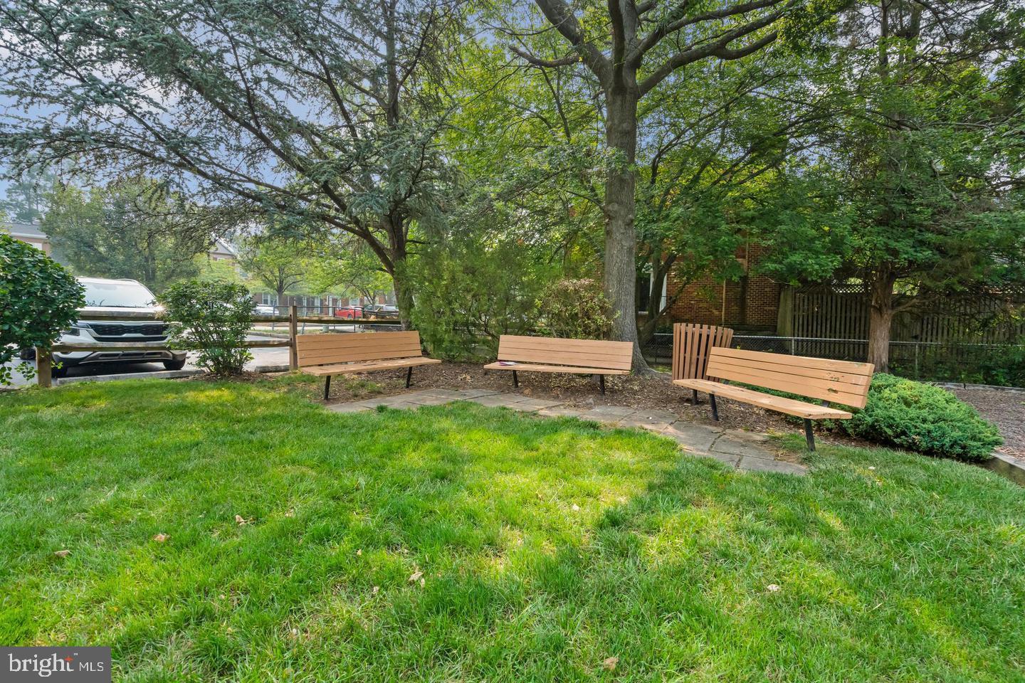 GEORGETOWN WOODS - Residential Lease