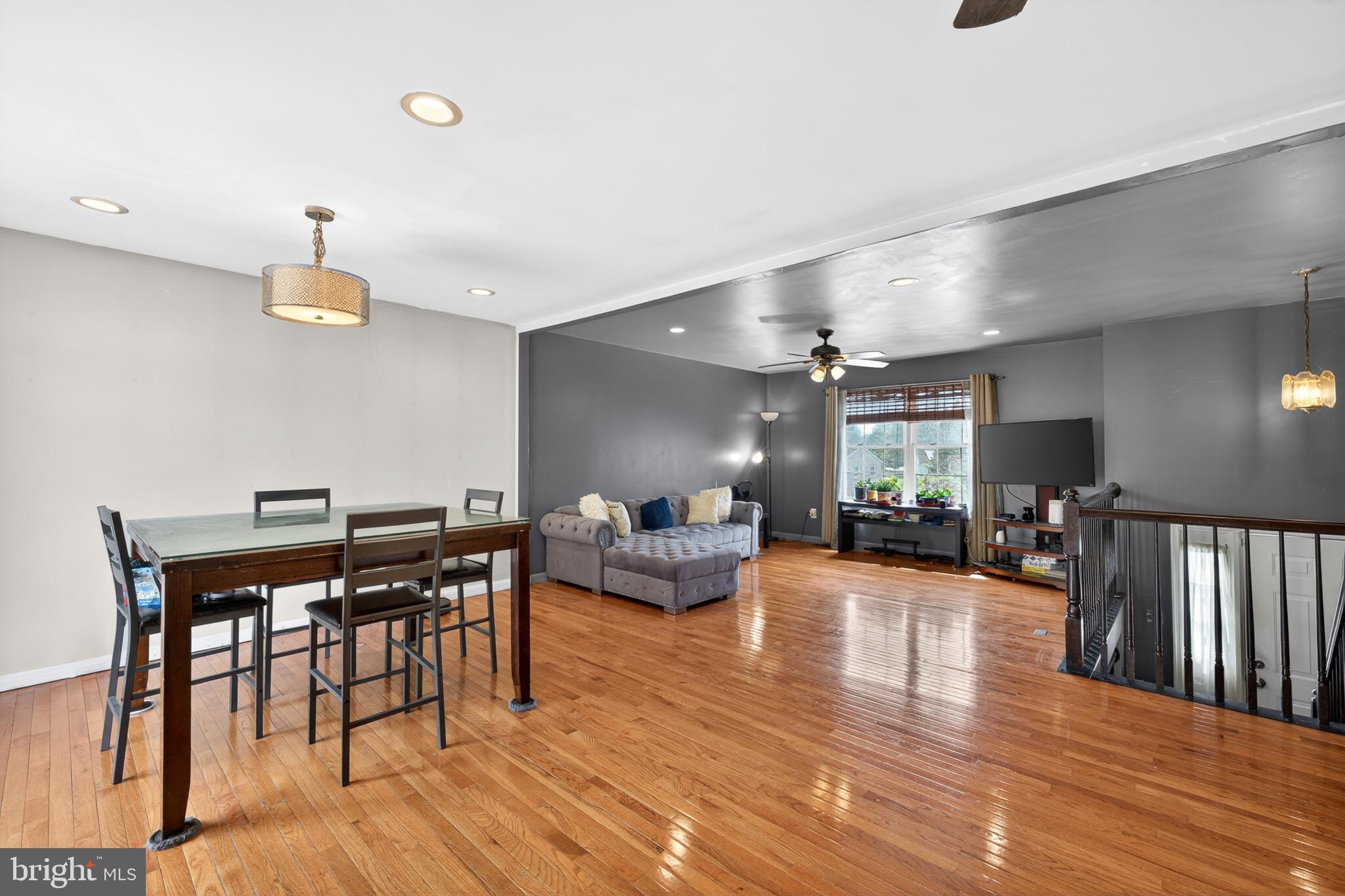 BREA MAR MANOR - Residential