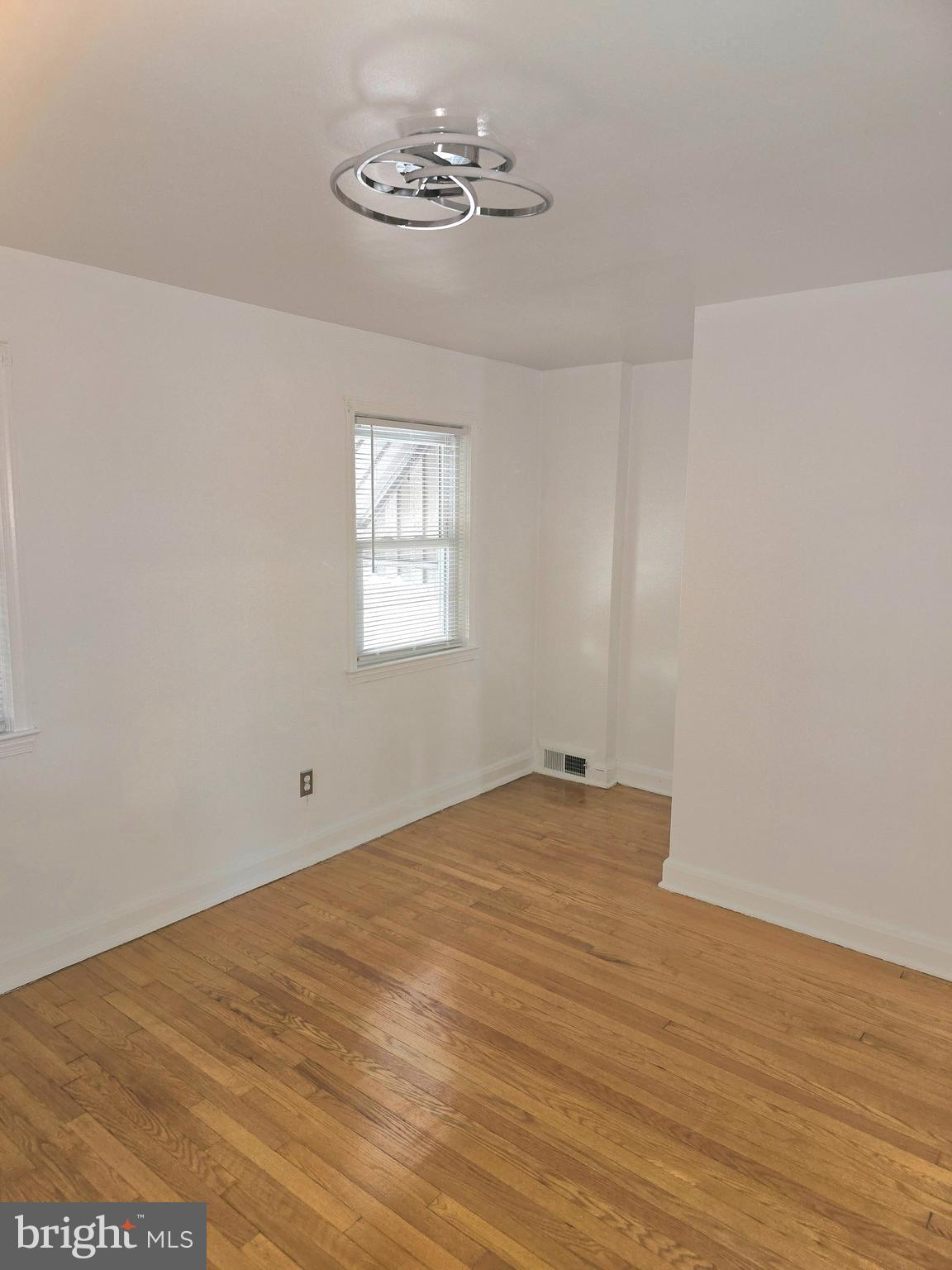 FLANNERY LANE - Residential