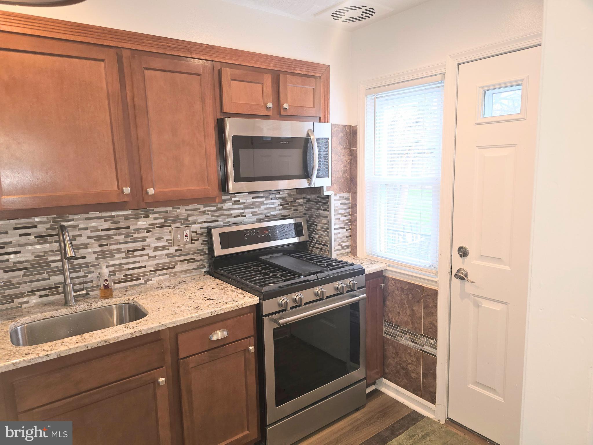 FLANNERY LANE - Residential