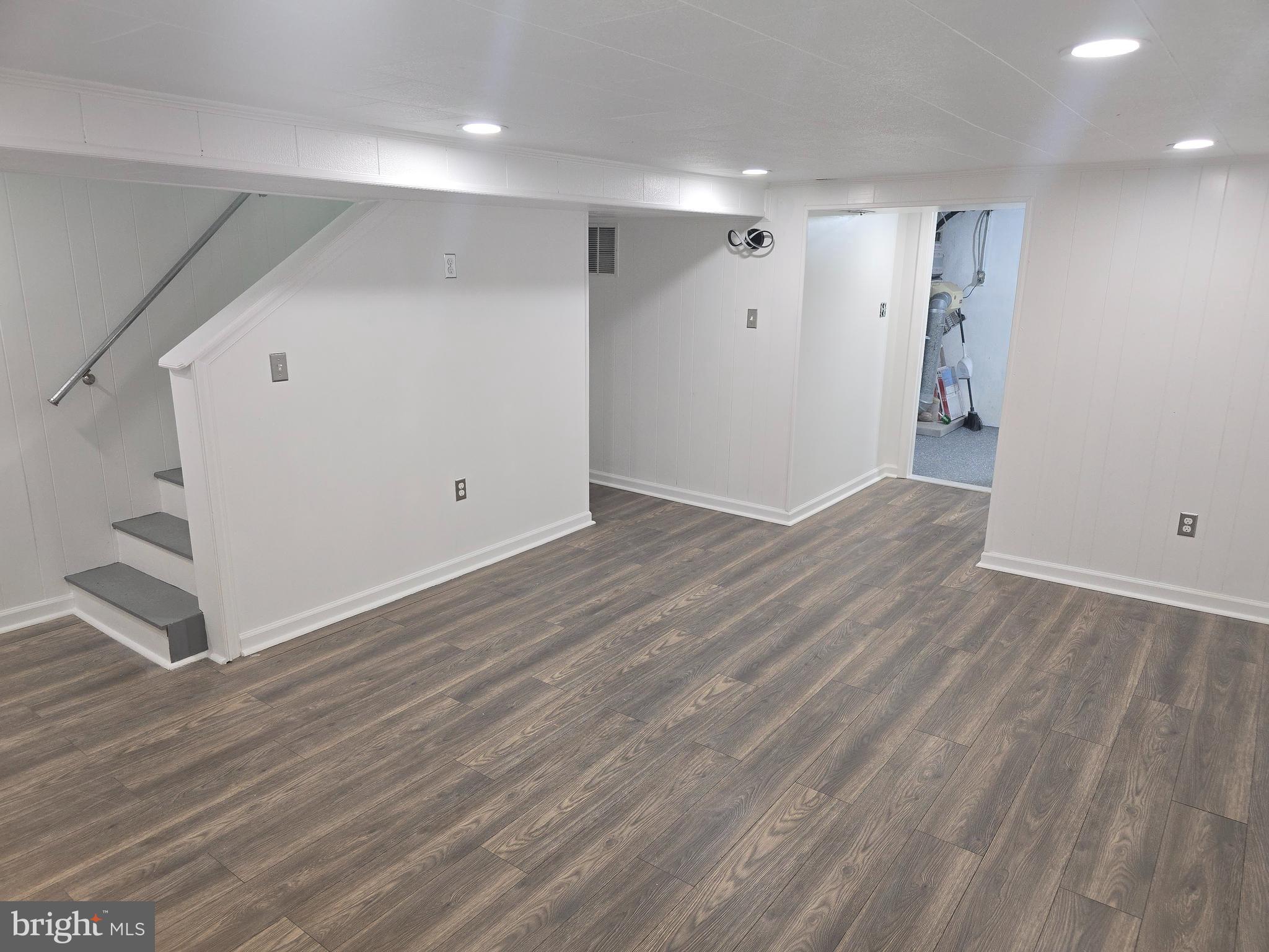 FLANNERY LANE - Residential