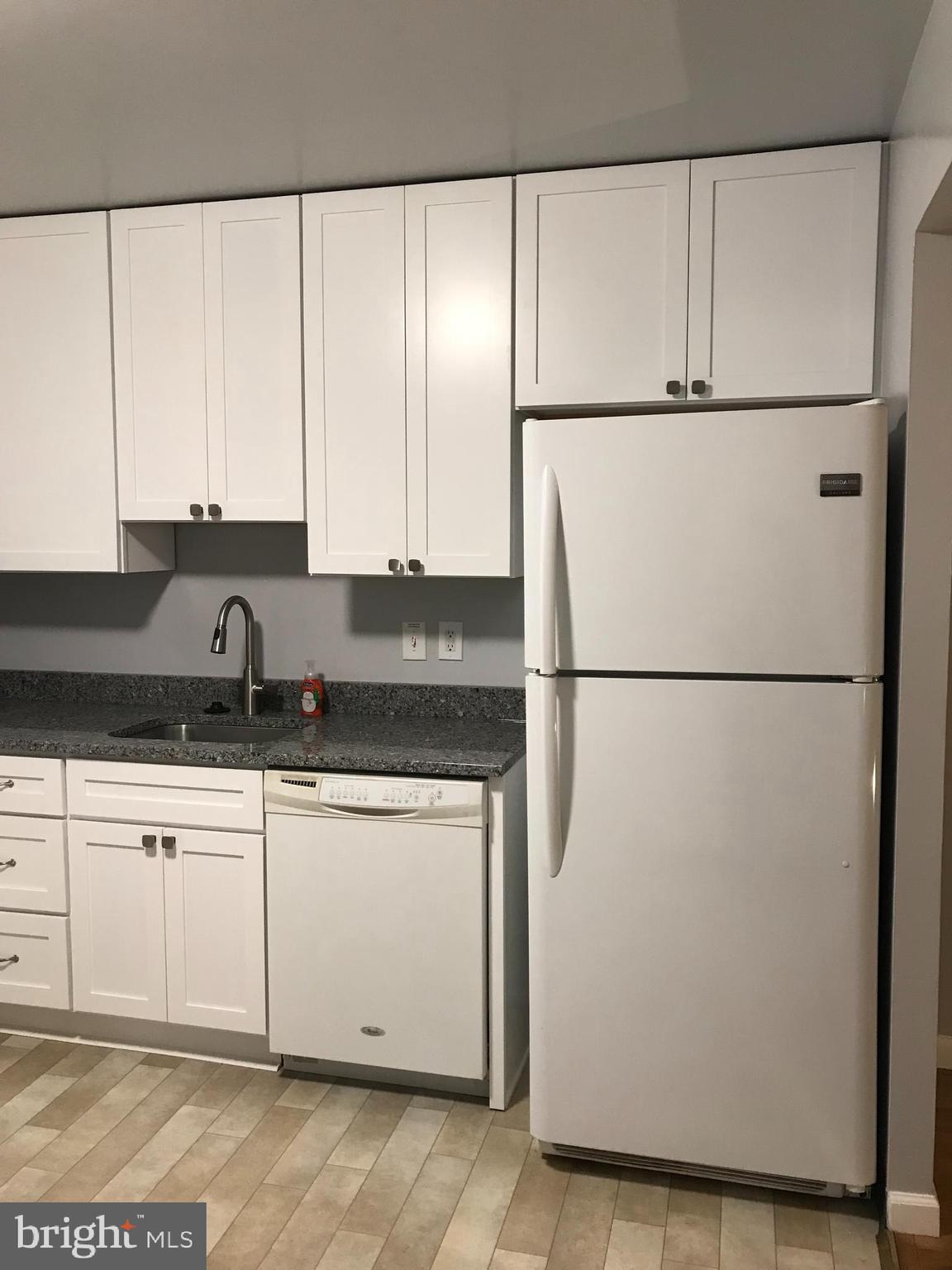 ROSEDALE - Residential Lease